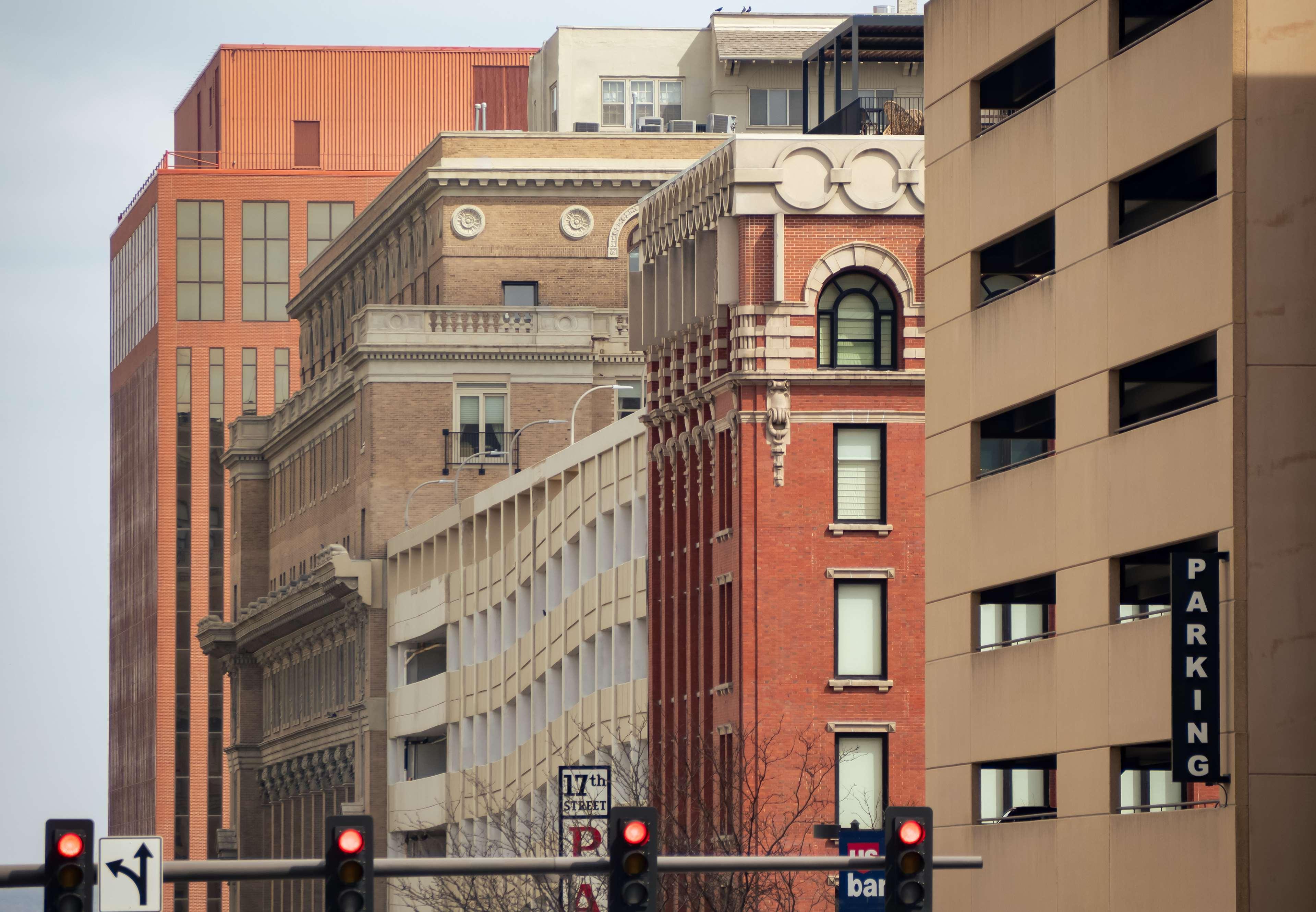 ホテル The Peregrine Omaha Downtown Curio Collection By Hilton エクステリア 写真