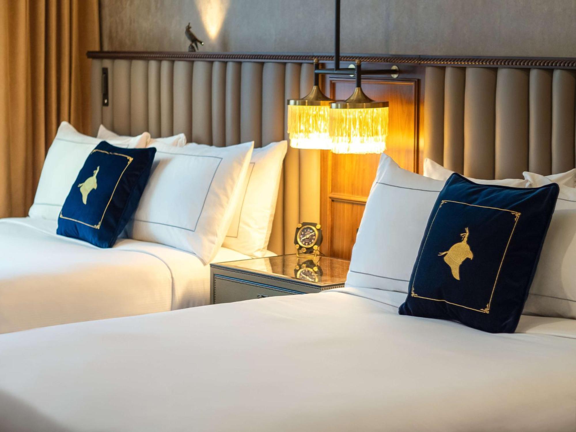 ホテル The Peregrine Omaha Downtown Curio Collection By Hilton エクステリア 写真